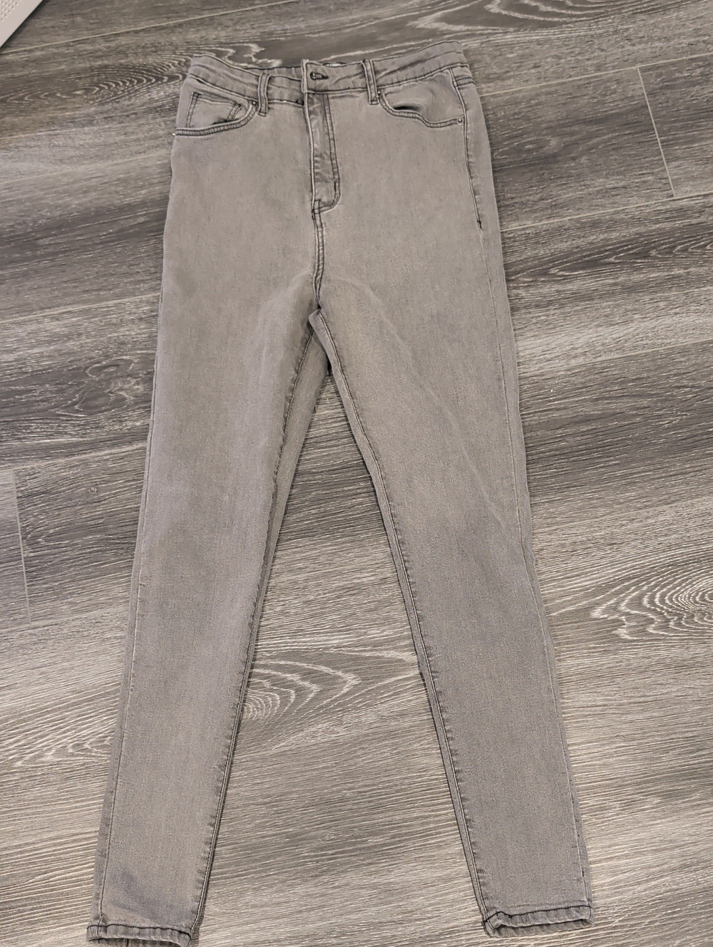 Pretty Little Things High-Rise Gray Skinny Jeans for Women